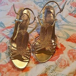 Adrianna Papell sandal